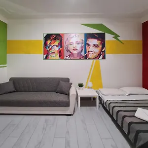  Apartment Re Di Italy